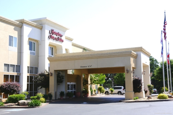 Hampton Inn - Suites Red Bluff
